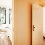 Charming Townhouse In The Historic Center Of דירה *