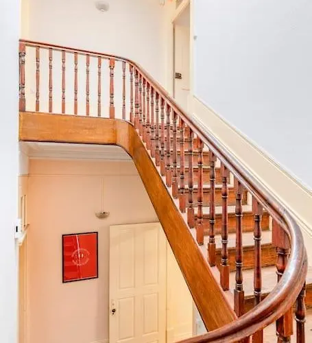 Charming Townhouse In The Historic Center Of * Oporto