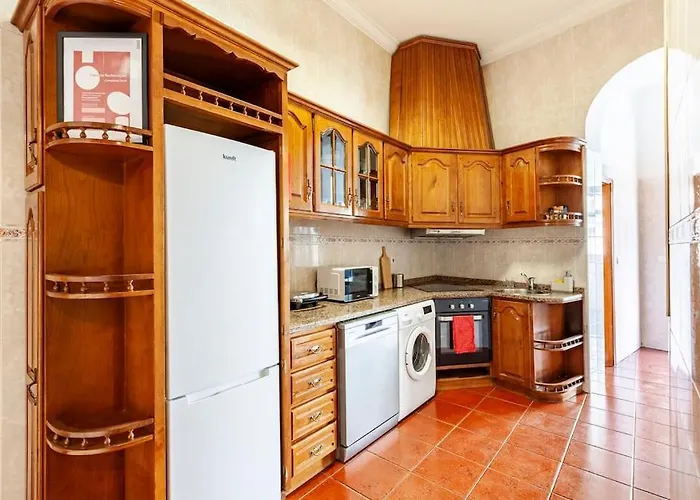 Appartement Charming Townhouse In The Historic Center Of Oporto