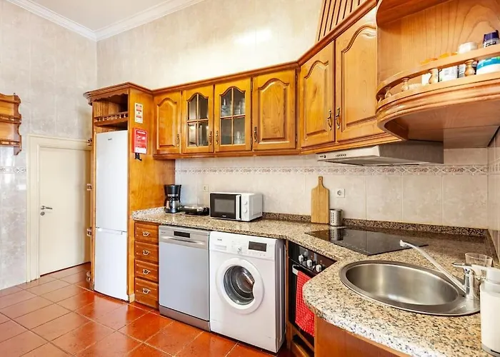 Charming Townhouse In The Historic Center Of Lägenhet Oporto