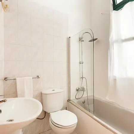 Charming Townhouse In The Historic Center Of Porto